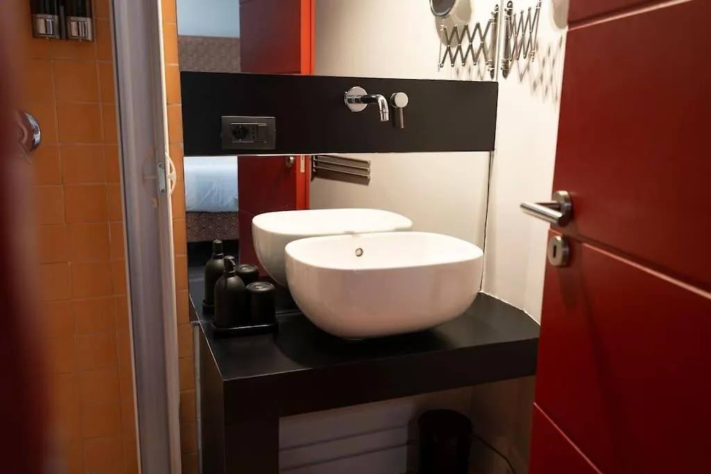 Casa Vacanze Bracco 45 Naples Apartment